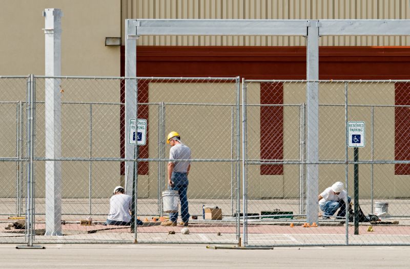 Local Industrial Fencing Service pros at work