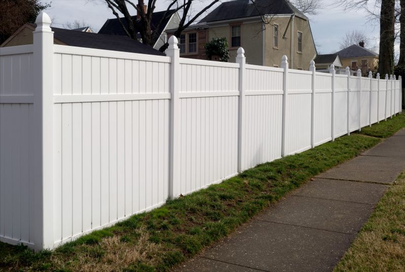 Vinyl Privacy Fences